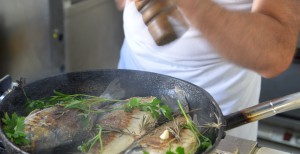 Ristorante Ciao – Italienische Küche in Mörfelden-Walldorf bei Frankfurt Seit über 40 Jahren steht das Ristorante Ciao in Mörfelden-Walldorf für echte italienische Küche, familiäre Atmosphäre und Leidenschaft für gutes Essen. Unser familiengeführtes italienisches Restaurant im Kreis Groß-Gerau, nur wenige Minuten von Frankfurt, Rüsselsheim und Kelsterbach entfernt, lädt Sie ein, den Geschmack Italiens in gemütlichem Ambiente zu genießen.